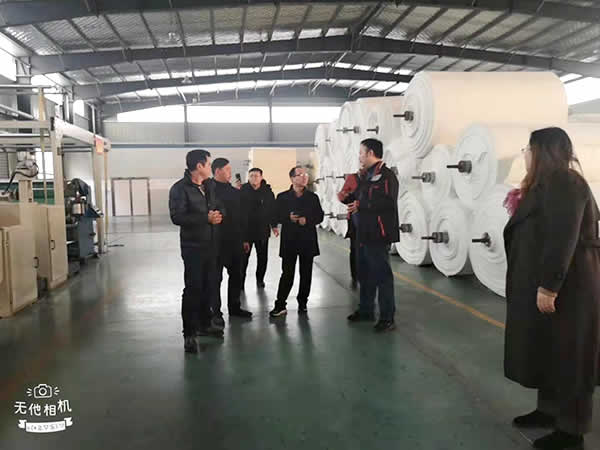 1609226896933.jpg 新聞=熱烈歡迎德龍鋼鐵楊經理一行蒞臨我司指導考察02.jpg